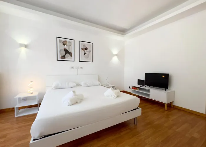 Appartamento Golden Essence - Terrace & Metro